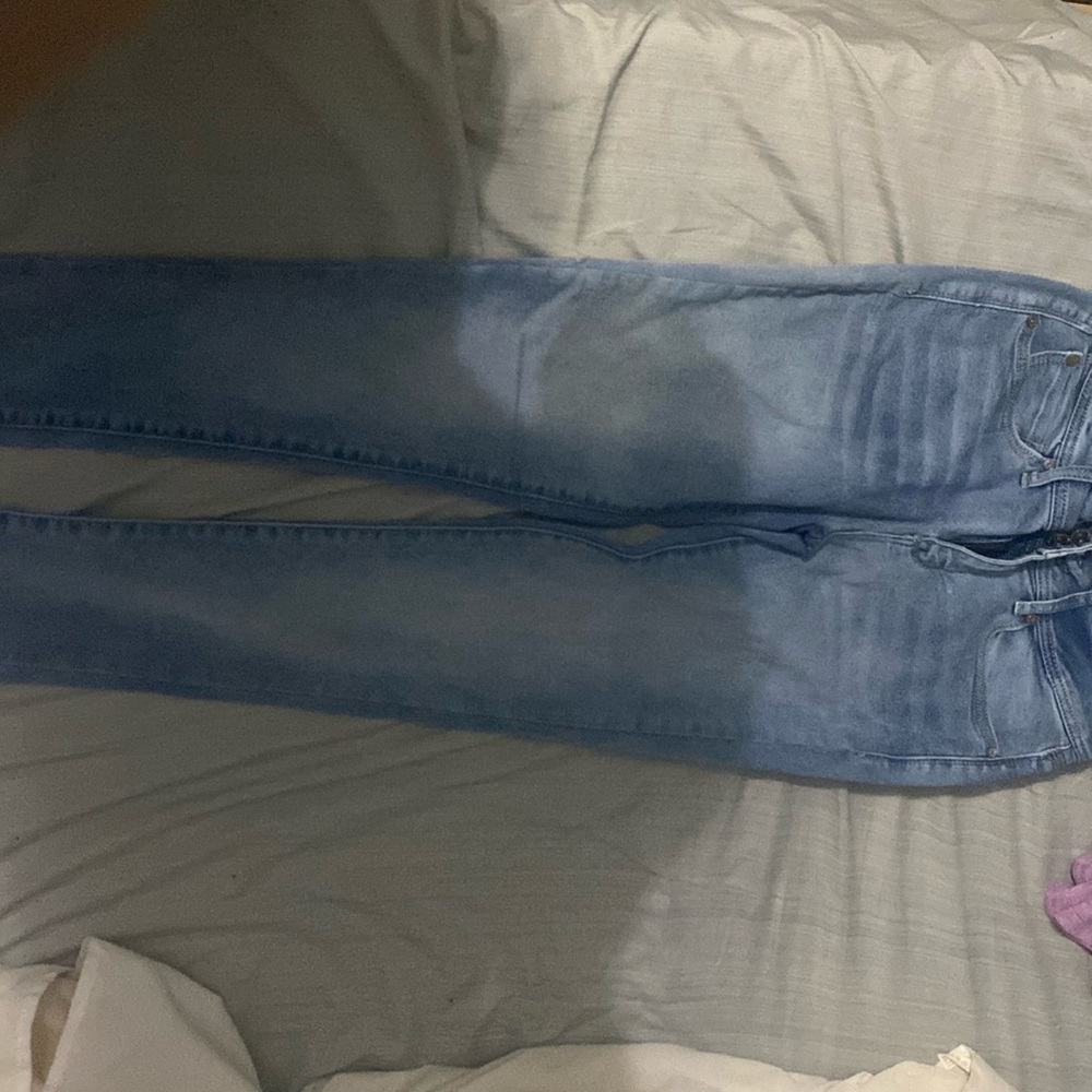 Skinny jeans, never worn